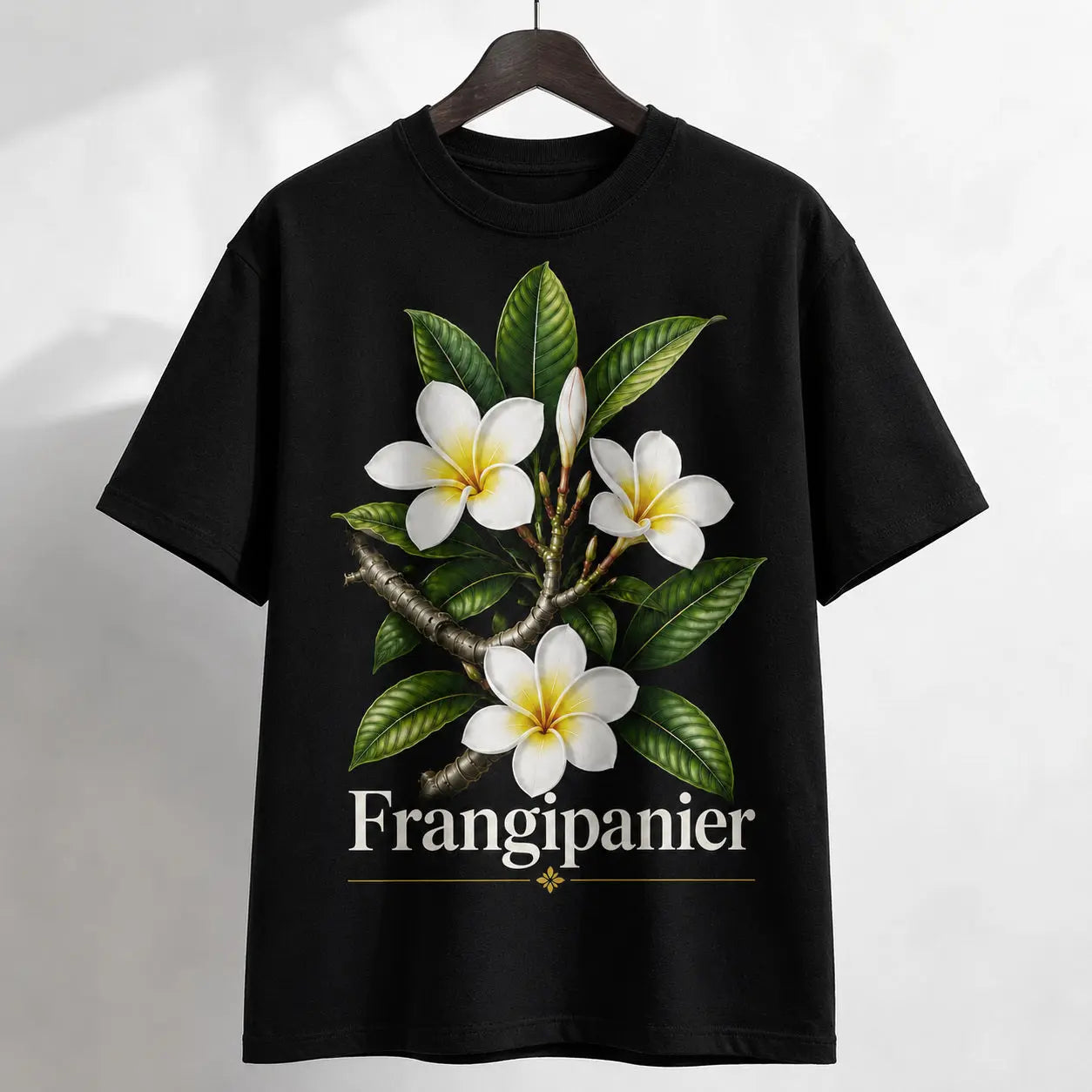 T-shirt NDC — Frangipanier noir - sur cintre
